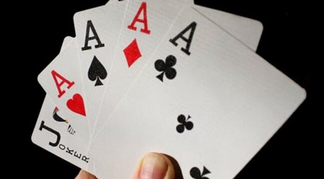 Panduan dan Aturan dalam Bermain Poker